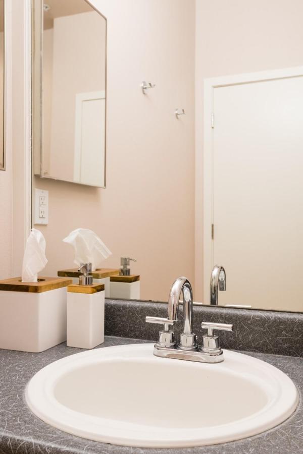 City Water View Oasis With Pool & Gym Near Cruise In Heart Of Seattle Luaran gambar