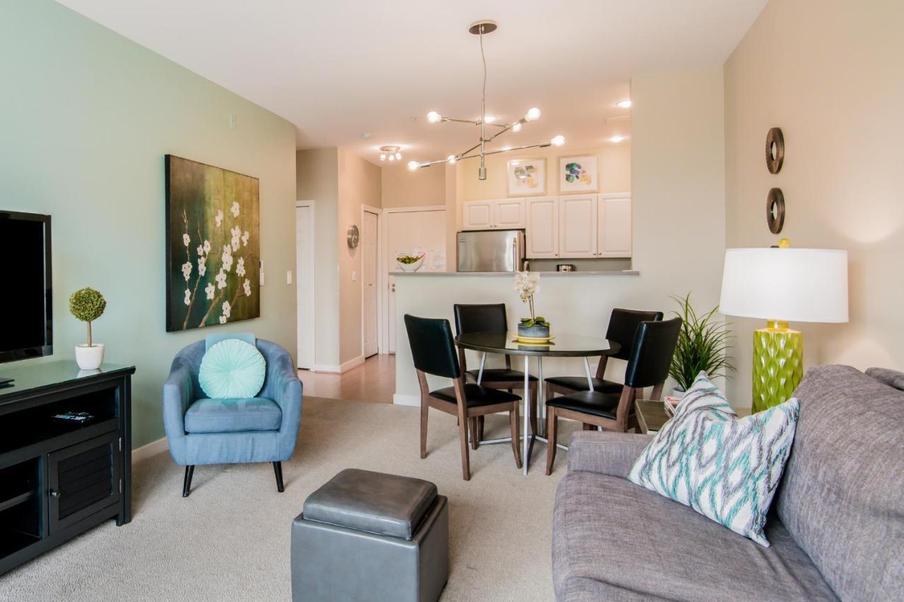 City Water View Oasis With Pool & Gym Near Cruise In Heart Of Seattle Luaran gambar