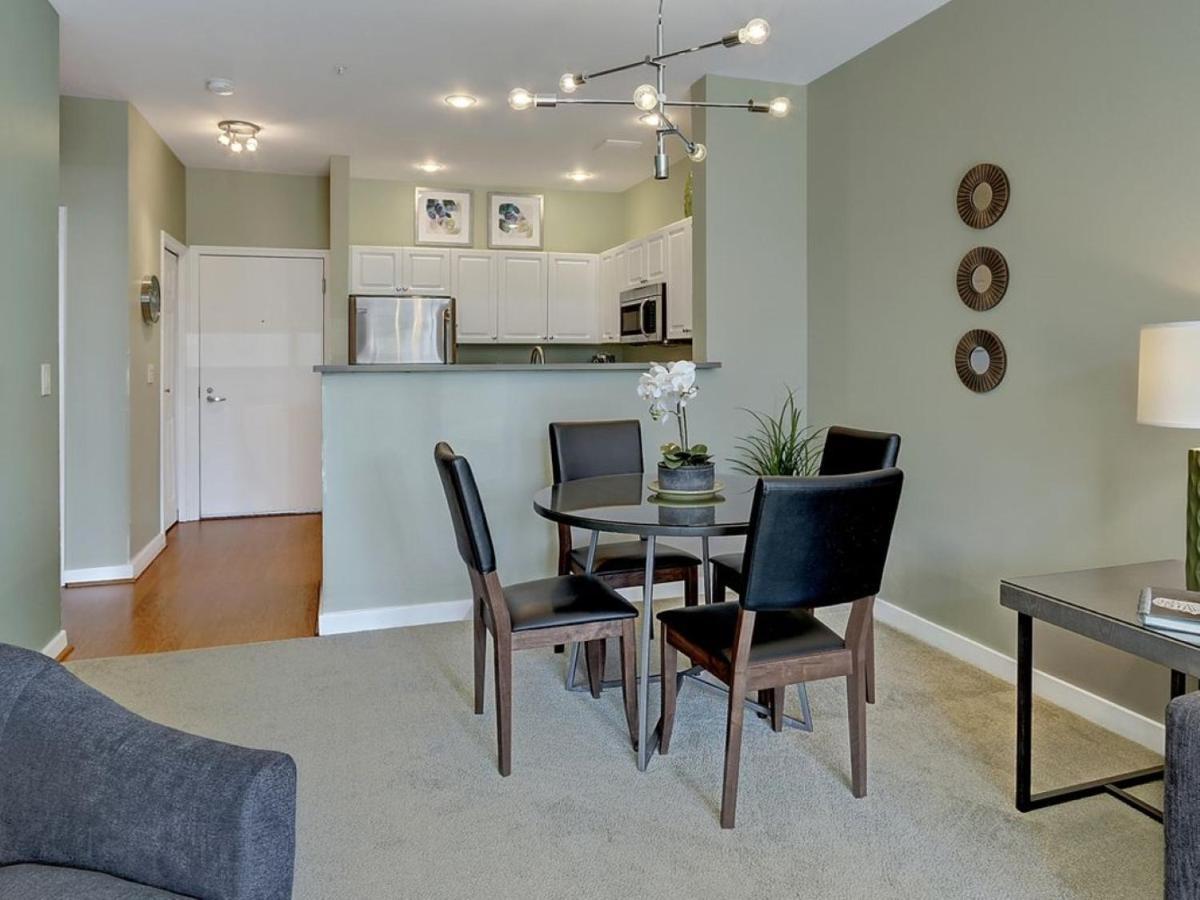 City Water View Oasis With Pool & Gym Near Cruise In Heart Of Seattle Luaran gambar